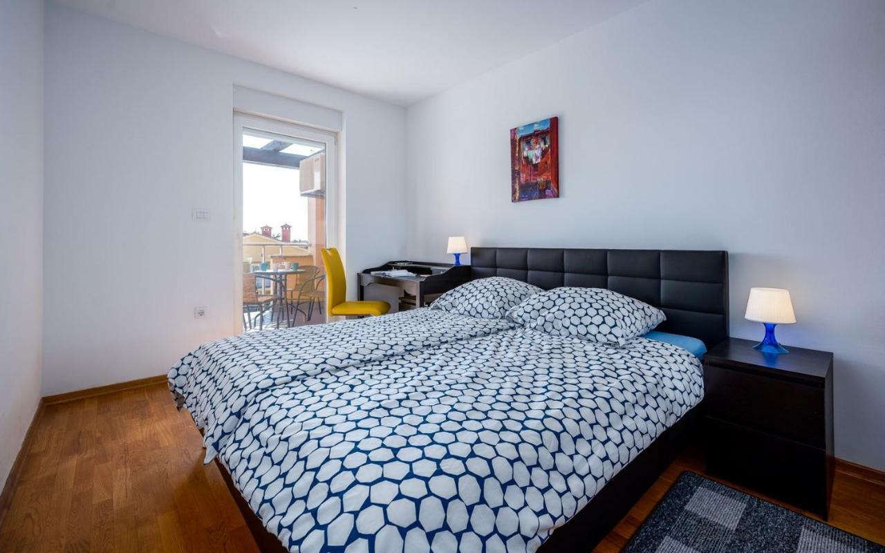 Laura House With Apartment Umag Extérieur photo